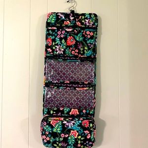 NWT Vera Bradley Hanging Travel Organizer In Vines Floral Print